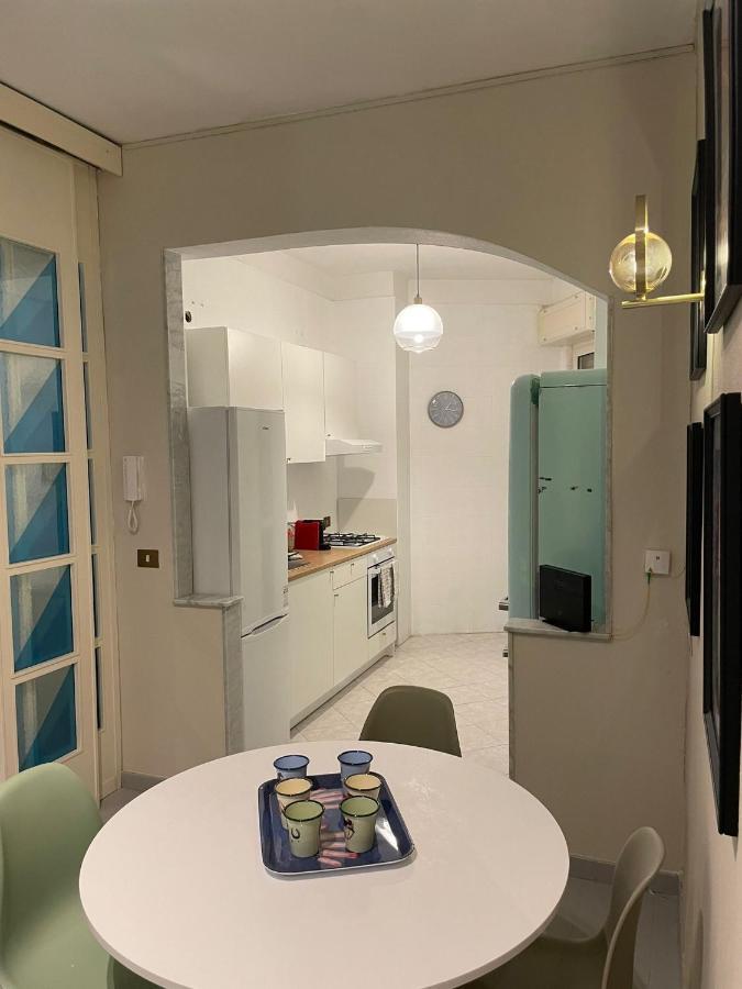Casa Di Nonna: Appartamento Napoli Exterior foto